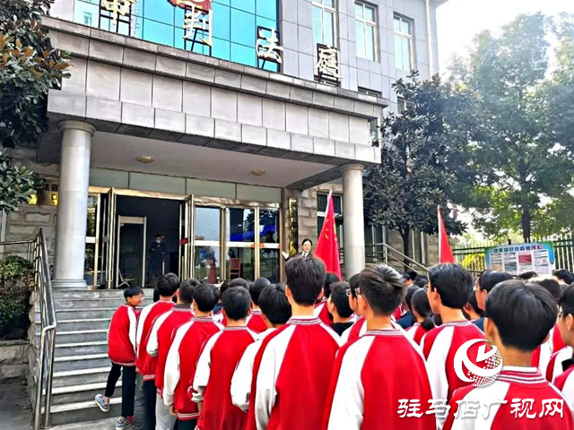 “零距離”學法 “沉浸式”庭審——泌陽縣人民法院開展“公眾開放日”活動