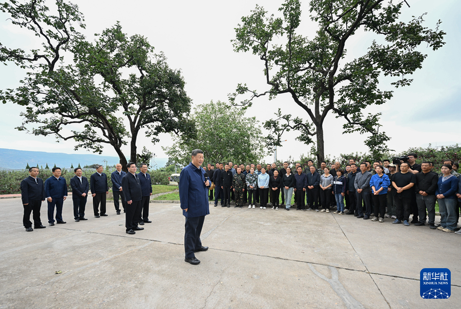 習(xí)近平在甘肅考察時(shí)強(qiáng)調(diào) 深化改革勇于創(chuàng)新苦干實(shí)干富民興隴 奮力譜寫中國(guó)式現(xiàn)代化甘肅篇章