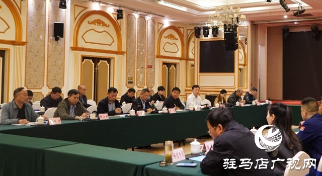 河南省第八考核組巡查泌陽(yáng)縣2024年度安全生產(chǎn)、防災(zāi)減災(zāi)救災(zāi)和消防工作匯報(bào)會(huì)召開(kāi)